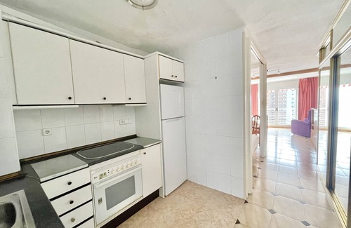 Benidorm Apartment | APARTMENT IN AV MEDITERRANEO R032