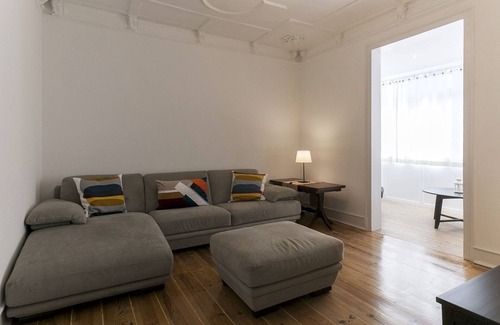 Sao Sebastiao da Pedreira Apartment | Apartment in Center of Lisbon