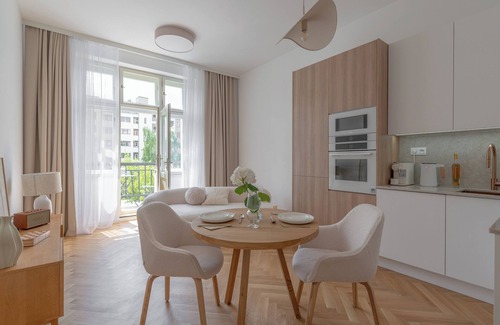 Letna Apartment | Apartment in Clouds Letná Luxury Balcony