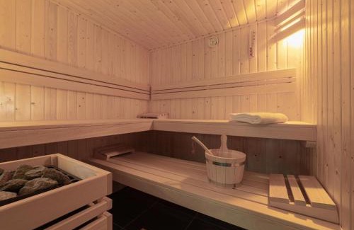Colijnsplaat Apartment | Apartment in Colijnsplaat near Lake and Sauna