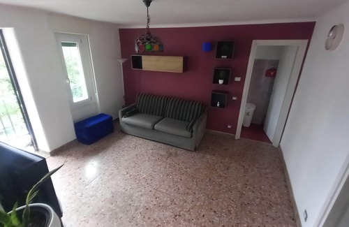 Tradate Apartment | Apartment in downtown Tradate 150MT north railway train station
