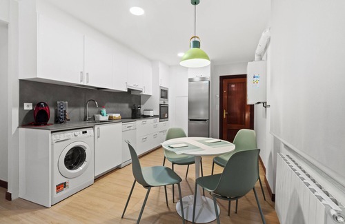 Getxo Apartment | APARTMENT IN GETXO (BIZKAIA/VIZCAYA) IN LAS ARENAS, NEIGHBORHOOD OF ROMO