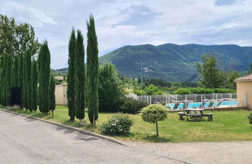 Montbrun-les-Bains Apartment | Apartment in the Hameau des Sources (Ask for the spa package)