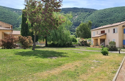 Montbrun-les-Bains Apartment | Apartment in the Hameau des Sources (Ask for the spa package)