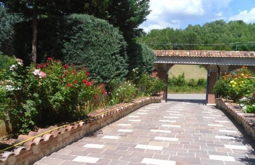 Cagnano Amiterno Apartment | Apartment in Villa suitable for workers and companies involved in the reconstruction.