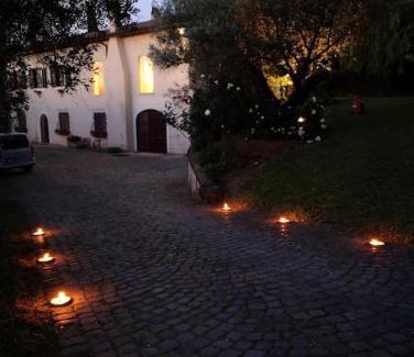 Castelnuovo di Porto Villa | Apartment in LuxuryProperty PrivatePOOL Garden BBQ AirC x8