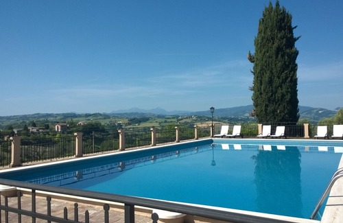 Rupoli Condo | Apartment in Villa Fonti