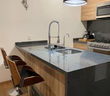 Colonia Roma Apartment | Apartment in La Roma, Pool&GYM