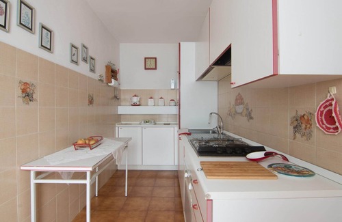 Pievefavera Apartment | Apartment in Marche near Lame Rosse