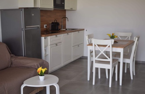 La Figurina Apartment | Apartment in Montecucco with 2 bedrooms sleeps 6