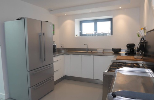 Saint-Guenole House | Apartment in Penmarch near Sandy Beach