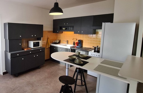 Martignat Apartment | Apartment in quiet house between lakes and fir trees