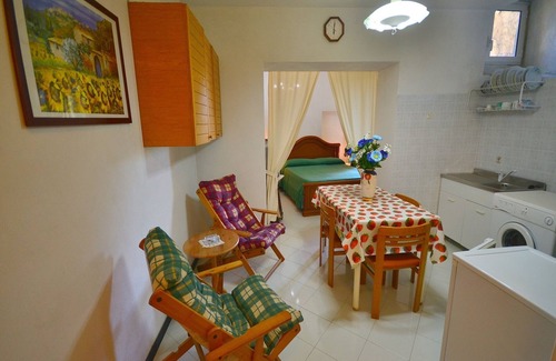 Rio House | Apartment in Rio near Roman Bridge