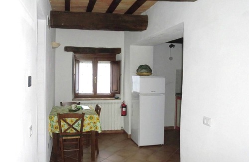 Piegaro House | Apartment in Umbria with Wine Tasting Nearby