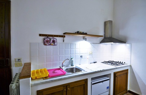 Collesanto House | Apartment in Umbria near Lake Trasimeno