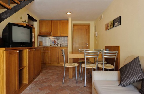 Foligno House | Apartment in Umbria with Pool and Sauna