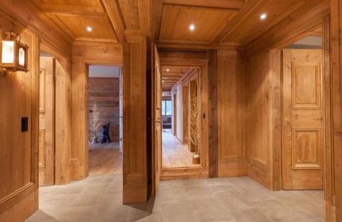 St. Moritz Apartment | Apartment in villa in the heart of Sankt Moritz-Dorf