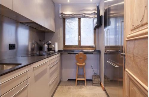 St. Moritz Apartment | Apartment in villa in the heart of Sankt Moritz-Dorf