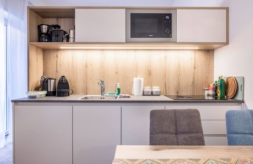 Centro - Piani - Rencio Apartment | Apartment "Isabel" with Mountain View, French Balcony & Wi-Fi