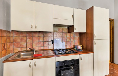 Loiri Porto San Paolo Apartment | Apartment Casettina with A/C, Balcony & Garden