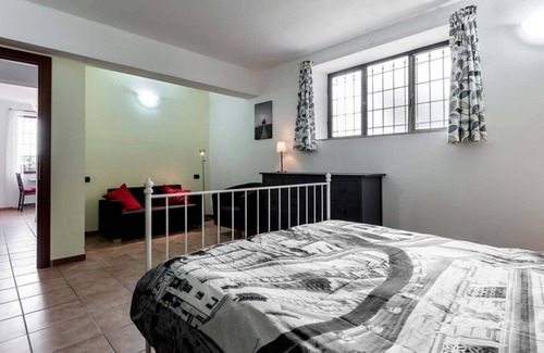 Montecalvo Versiggia Apartment | Apartment "la Cantinetta" in Villa I Due Padroni, with pool