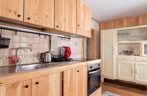 Saint-Leonard Apartment | Apartment 'Cupido' with Mountain View, Balcony and Wi-Fi