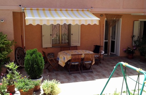 Porto Pozzo Apartment | Apartment "Remo2" Mannoni Court