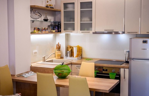 Ploce Apartment | Apartment Jadranka with Sea View in Rogotin
