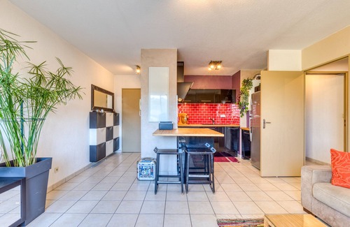 Pas du Loup Apartment | Apartment 'Joli Appartment, Chaleureux Et Cozy' with Private Terrace, Balcony and Wi-Fi