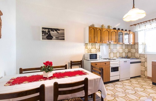 Donji Kraj Apartment | Apartment Julka by Interhome