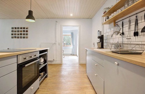 Oesterwurth Apartment | Apartment 'Kleine Heimat' with Private Terrace, Private Garden and Wi-Fi