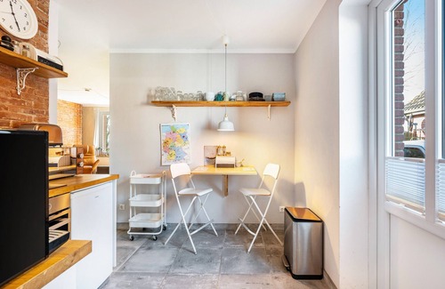 Wesselburenerkoog Apartment | Apartment 'Koogbutze' with Shared Terrace and Shared Garden
