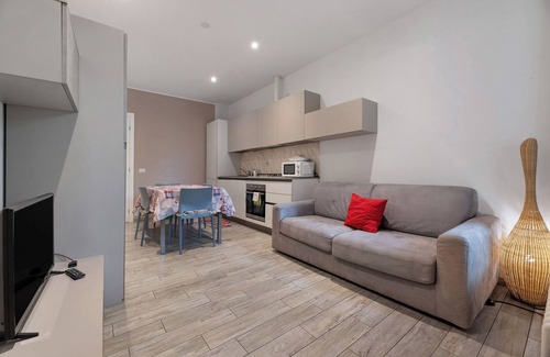 Lanzo d'Intelvi Apartment | Apartment 'La Casa Di Angio' with Wi-Fi