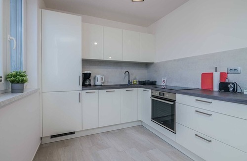 Soline Apartment | Apartment Lana near the sea