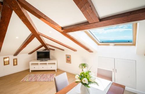 Volosko Apartment | Apartment Lara by Interhome