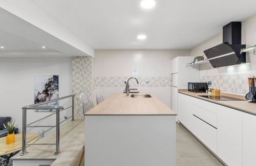 Guaro Apartment | Apartment 'Lara' with Wi-Fi
