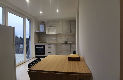 Bouge-Chambalud Apartment | Apartment le 345
