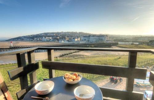 Deauville Apartment | Apartment Les Marinas-6 by Interhome