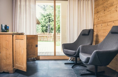 Casateia Apartment | Apartment "Lichtung Woldererhof Waldluft" with Mountain View, Sauna, Wi-Fi & Balcony