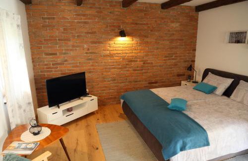 Ptuj Apartment | Apartment Little house
