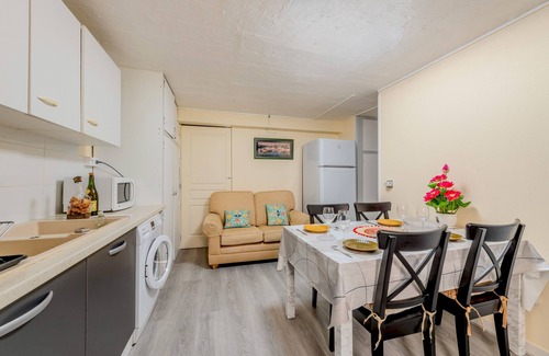 Le Folgoet Apartment | Apartment 'Location Meublé Ty Kim' with Shared Terrace and Wi-Fi