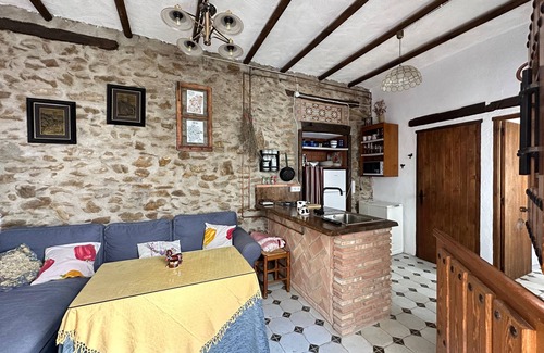 Rubite Apartment | Apartment 'Los Churros Para 4' with Wi-Fi