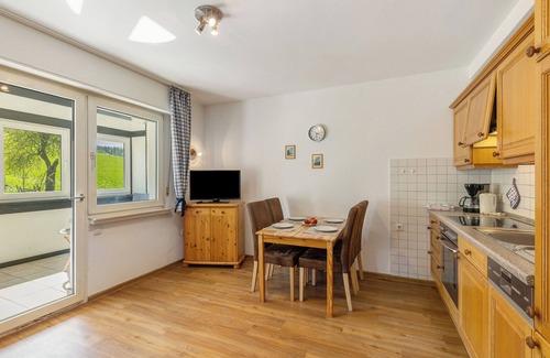 Boedefeld Apartment | Apartment 'Löwenzahn' with Shared Terrace, Shared Garden and Wi-Fi