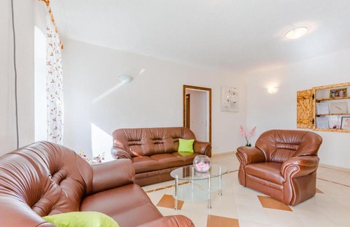 Nerezise Apartment | apartment magdalena - three bedroom apartment