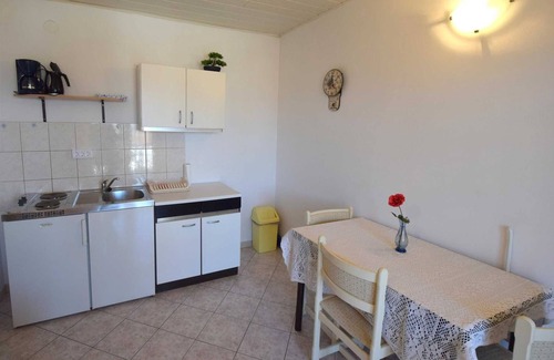 Njivice Apartment | Apartment Marinela 1