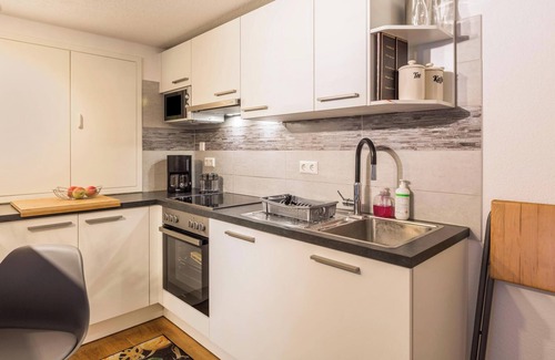 Engen Apartment | Apartment “Mathilde Wohnung Unten” in Rural Area near Lake Constance with Wi-Fi