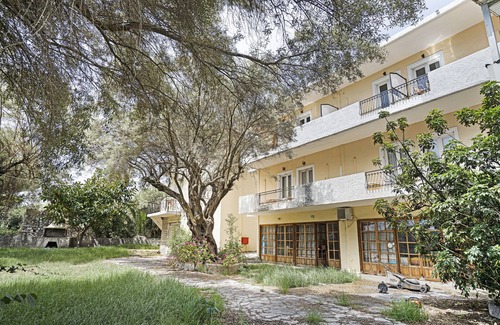 Perigiali Apartment | Apartment 'Mezoneta 1' with Sea View and Air Conditioning