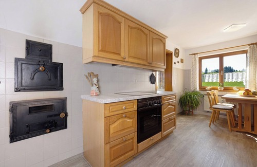 Argenbuhl Apartment | Apartment 'Moos' with Mountain View, Private Terrace and Wi-Fi