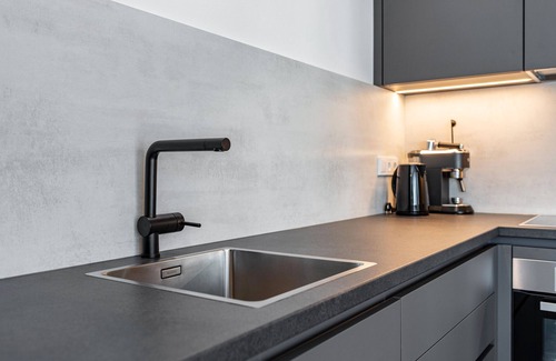 Valdaora di Mezzo Apartment | Apartment 'Mountain Meadows Apt 1' with Mountain View, Private Terrace and Wi-Fi