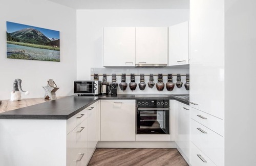 Weisspriach Bed & Breakfast | Apartment mountain panorama - Chalet village Fanningberg